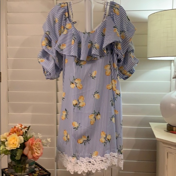 love J Dresses & Skirts - Summer perfection! So feminine! Summer dress! 🍋